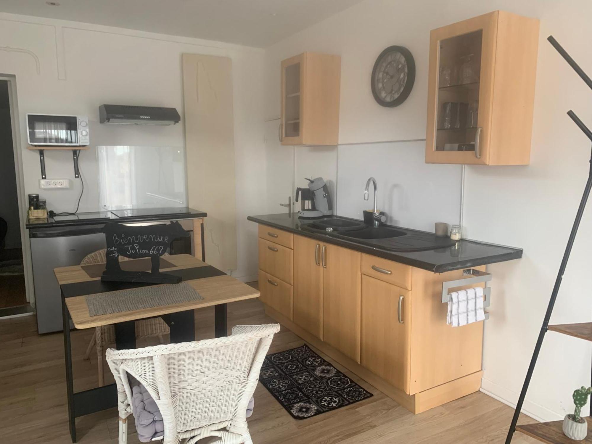 Appartement Douillet Mirefleurs Kültér fotó