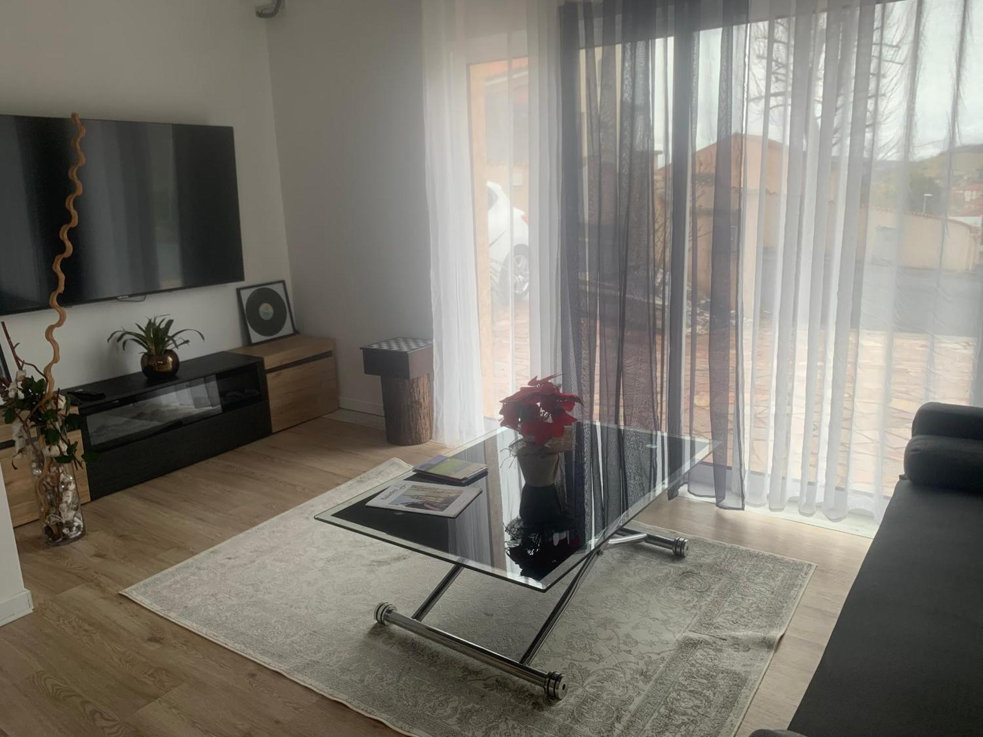 Appartement Douillet Mirefleurs Kültér fotó